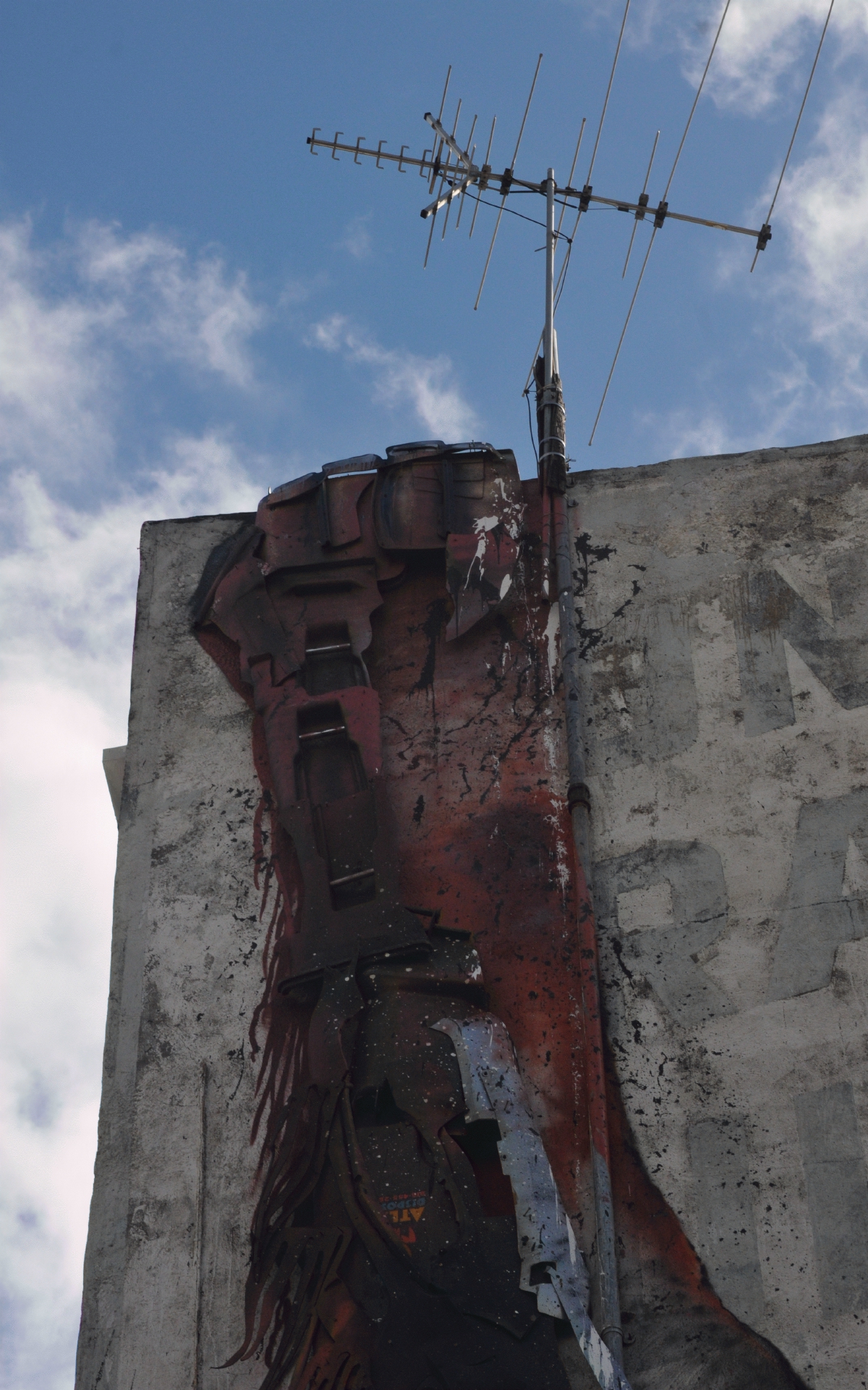 ./Ape_With_Child_Mural_by_Bordalo_ii_Sacramento_California_20190227_122815_C19_1707.jpg