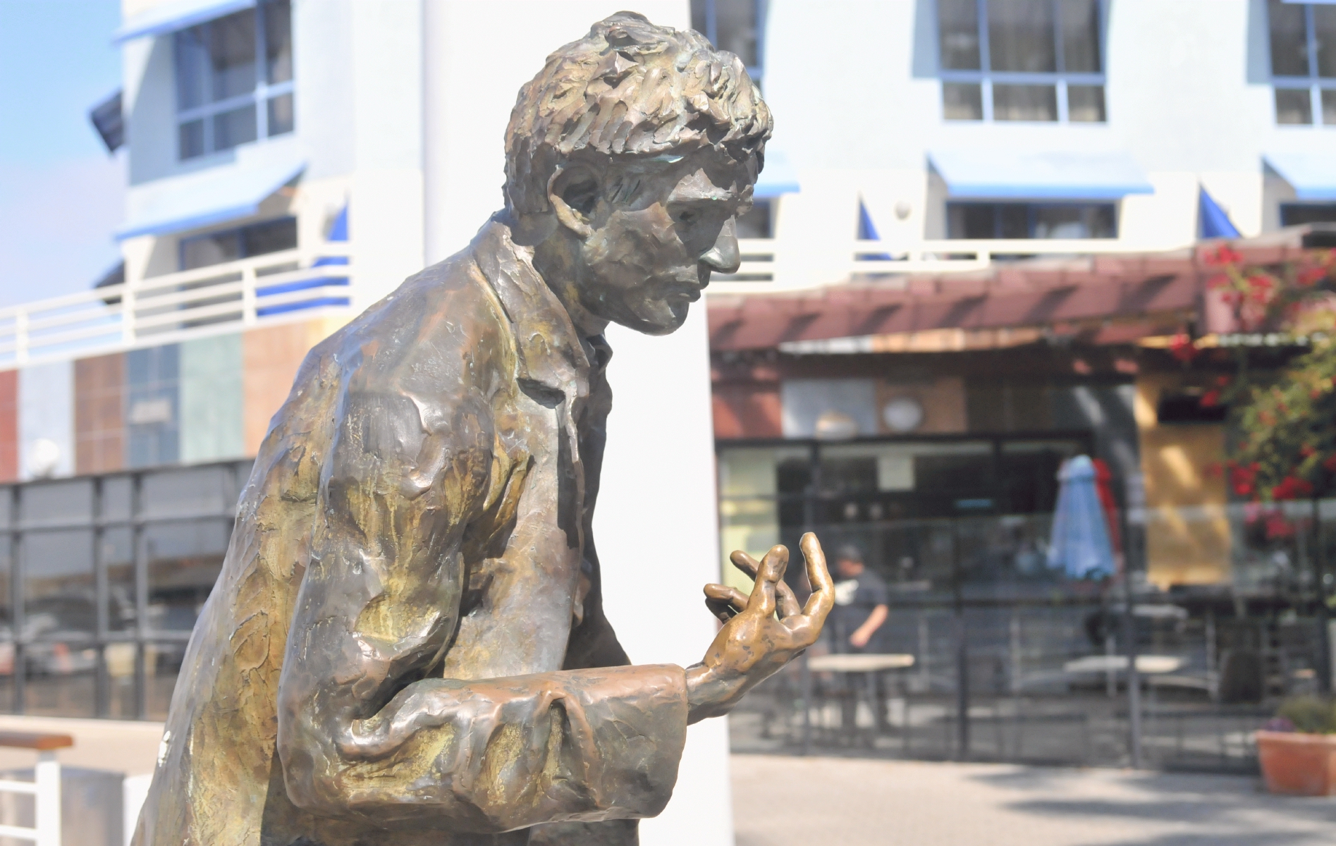 ./Jack_London_by_Cedric_Wentworth_Artist_Lack_London_Square_Oakland_California_20170731_102413_C17_4957.jpg