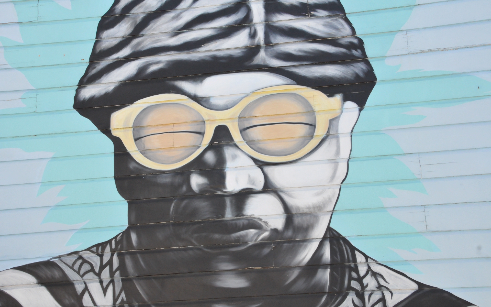 ./Man_Wearing_Shades_Mural_by_@goya_goon_20230913_114201_C23_2816.jpg