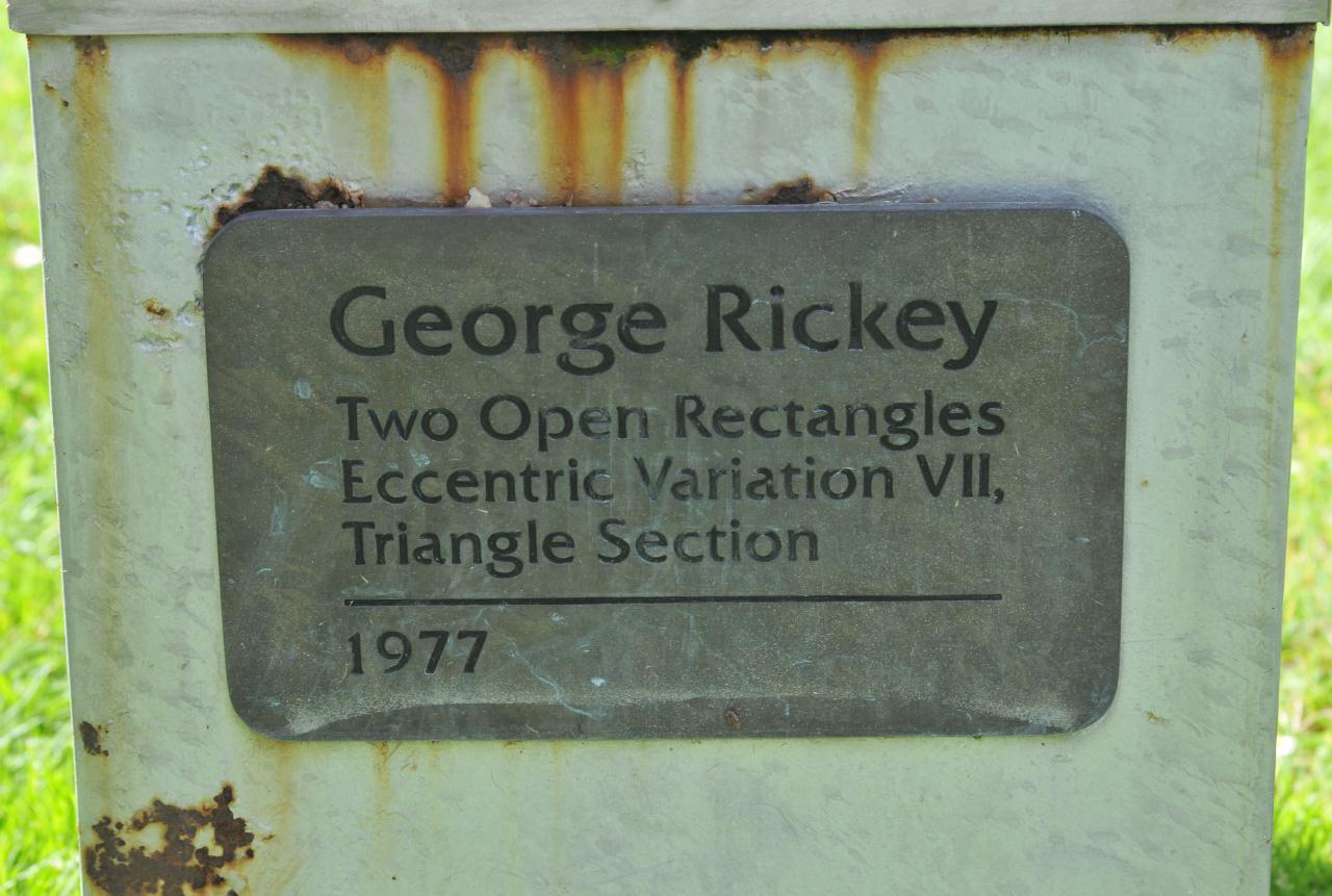 ./George_Rickey_Two_Open_Rectangles_20100918_00_155524_7783BCX.jpg