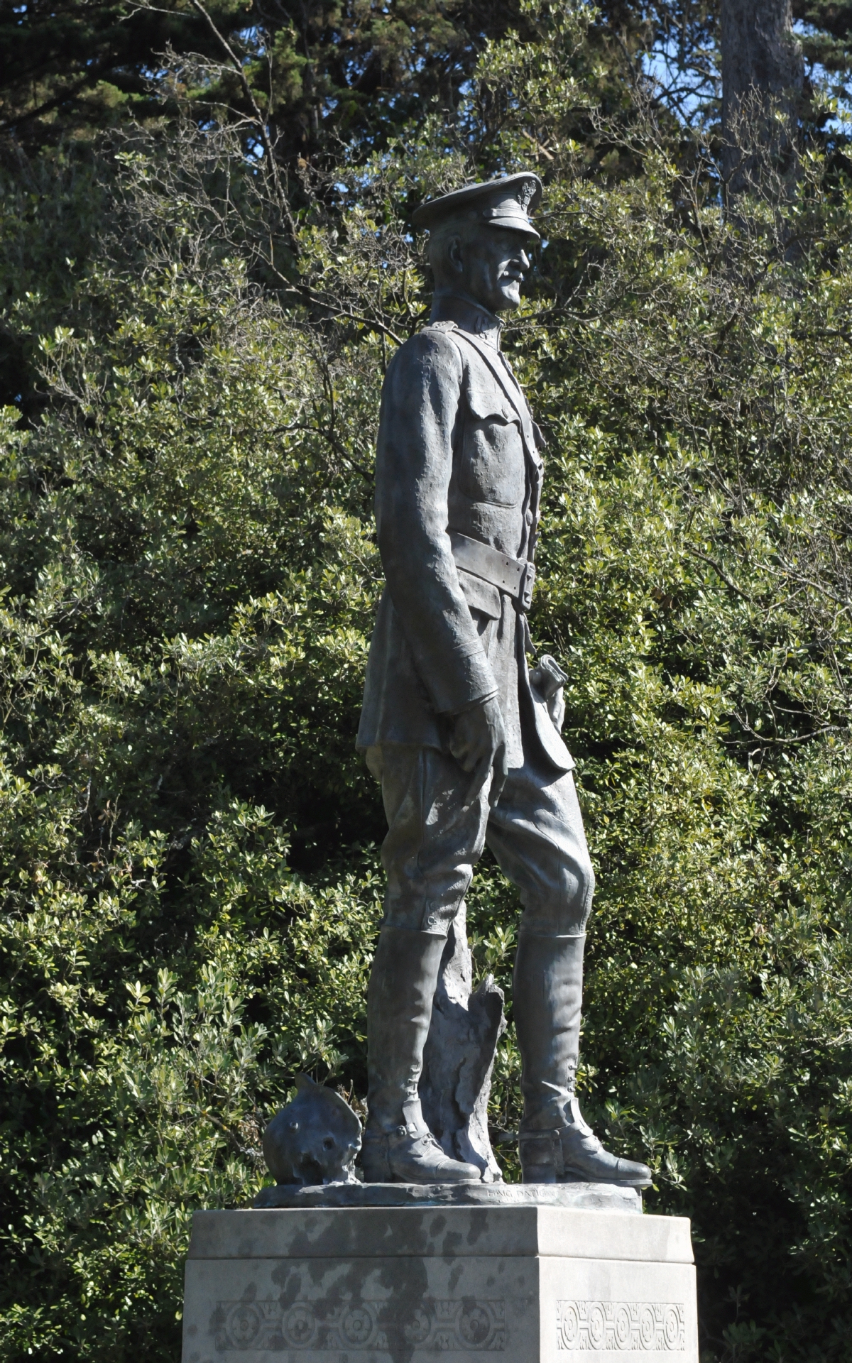 ./General_John_J_Pershing_Statue_by_Haig_Patigain_20191017_134056_C19_5068.jpg