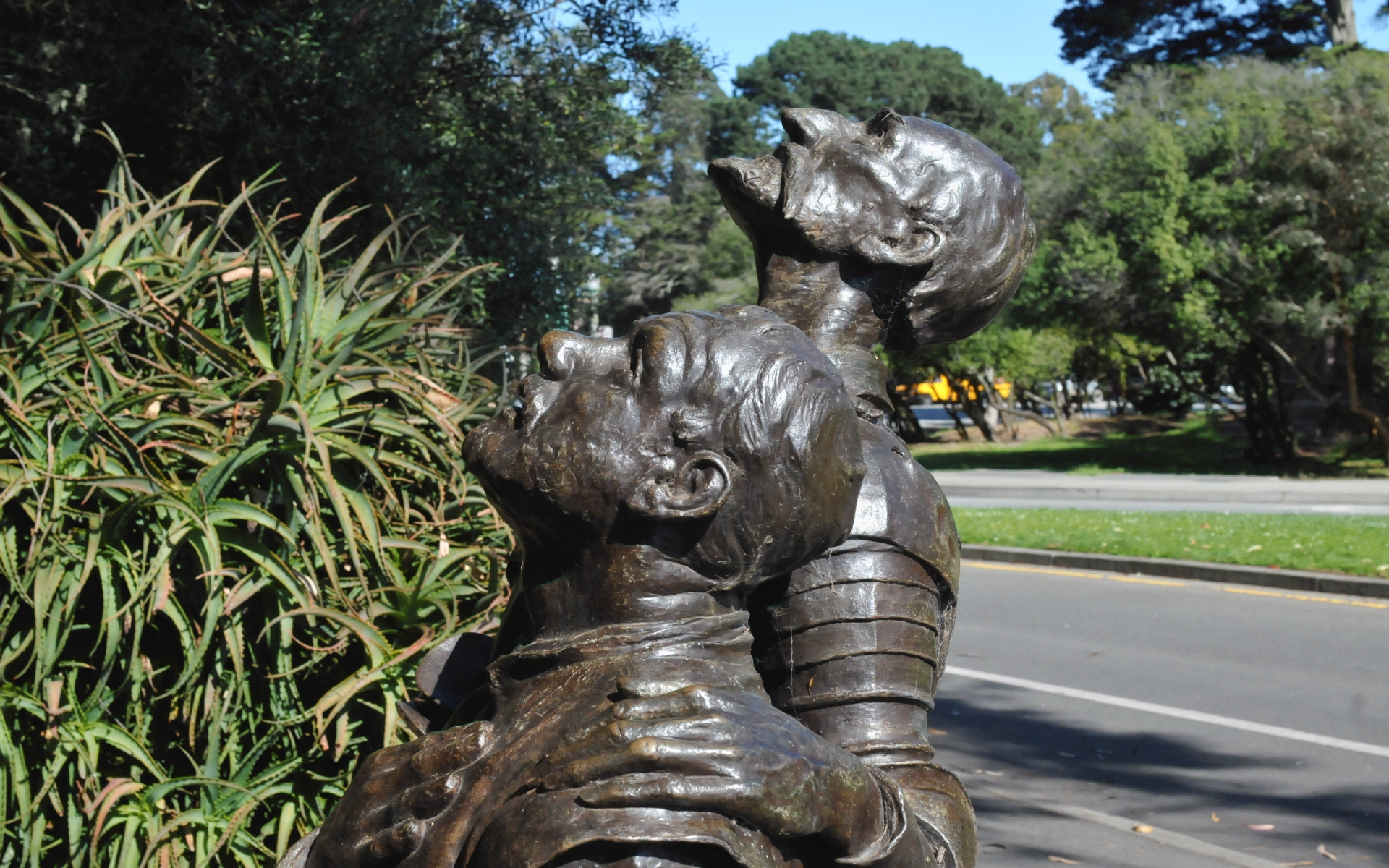 ./Miguel_Cervantes_Statue_by_Joseph_Jacinto_Mora_Golden_Gate_Park_San_Francisco_20191017_135012_C19_5098.jpg