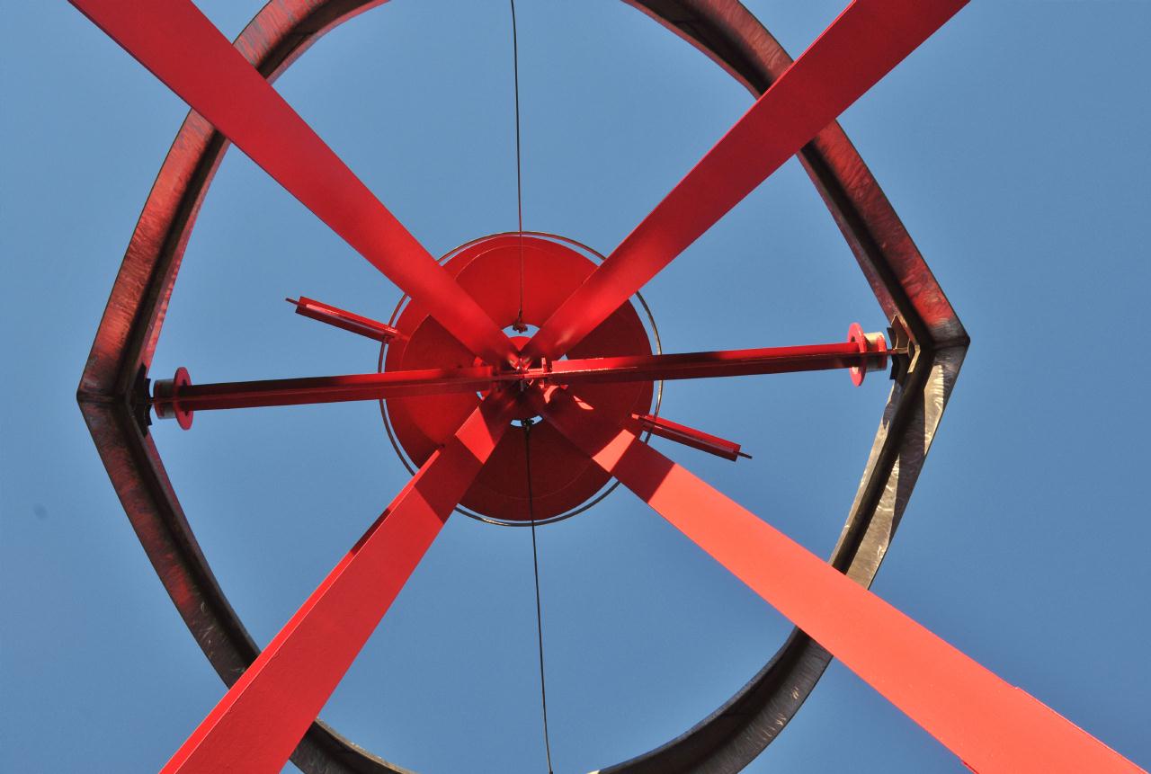 ./Sea_Change_by_Mark_di_Suvero_20110201_162530_B11_3254.jpg