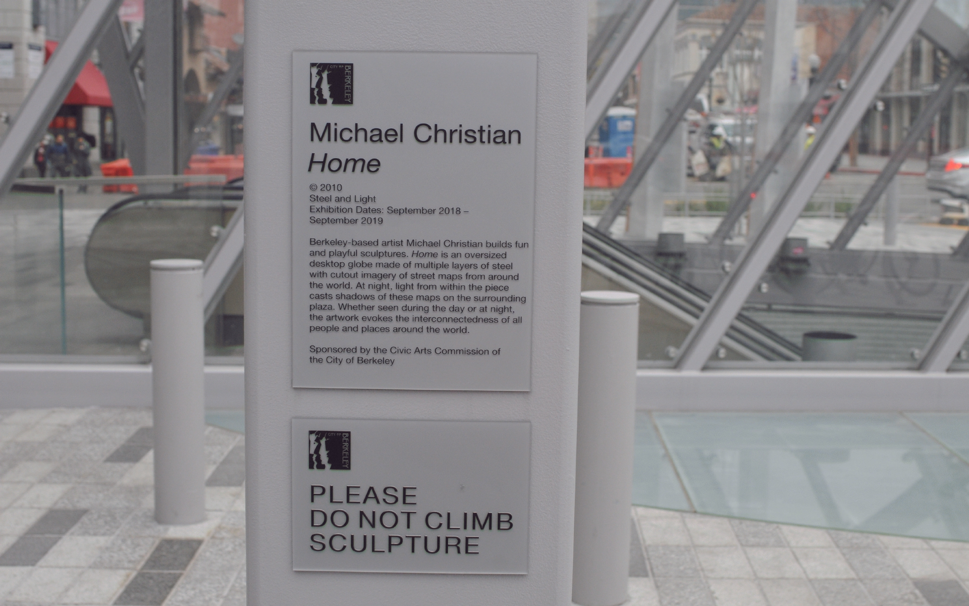 ./Home_Sculpture_2010_by_Michael_Christian_20190225_103348_C19_1410.jpg