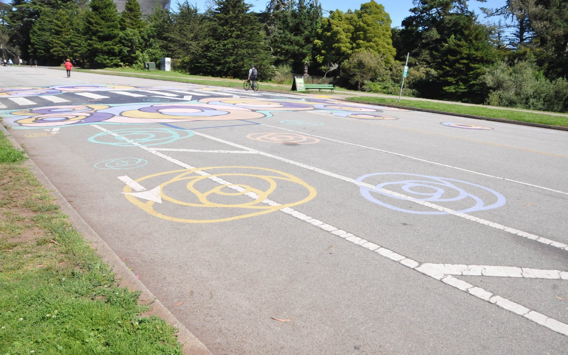 ./CrossWalk_Street_Mural_John_F_Kenedy_Drive_Golden_Gate_Park_20230906_150053_C23_1736.jpg