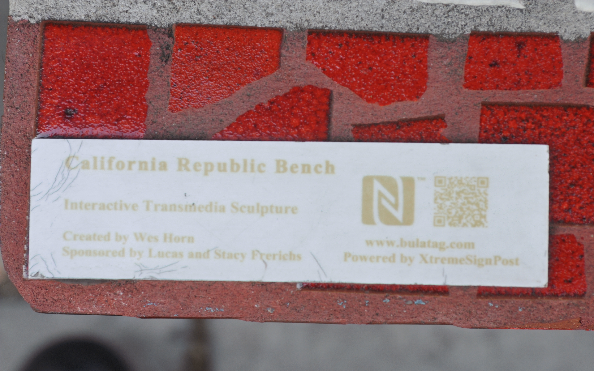 ./California_Republic_Bench_by_Wes_Horn_Davis_California_20191018_131358_C19_5344.jpg