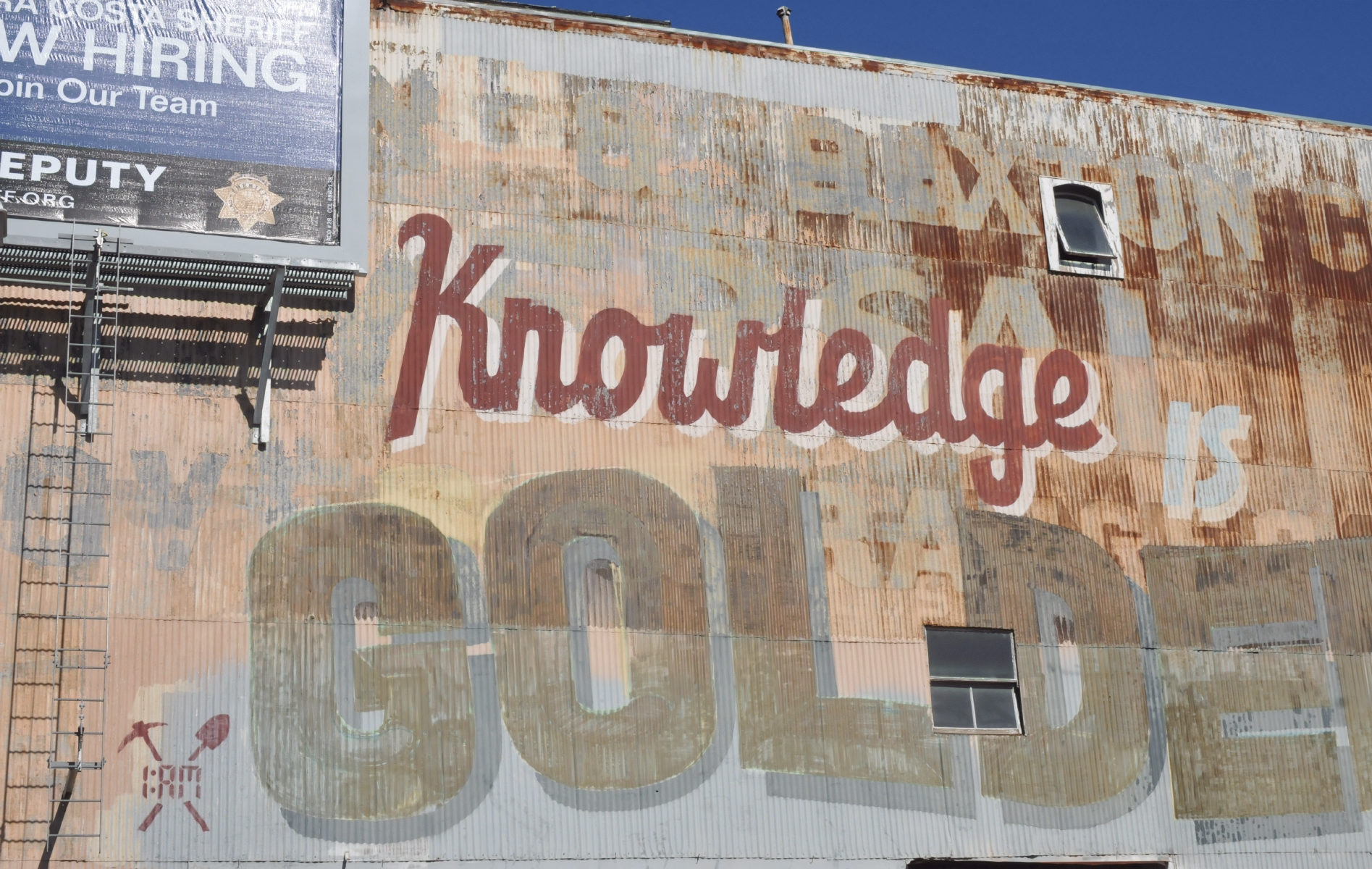 ./Knowledge_Is_Golden_by_1AM_Muralists_20181012_144102_C18_7426.jpg