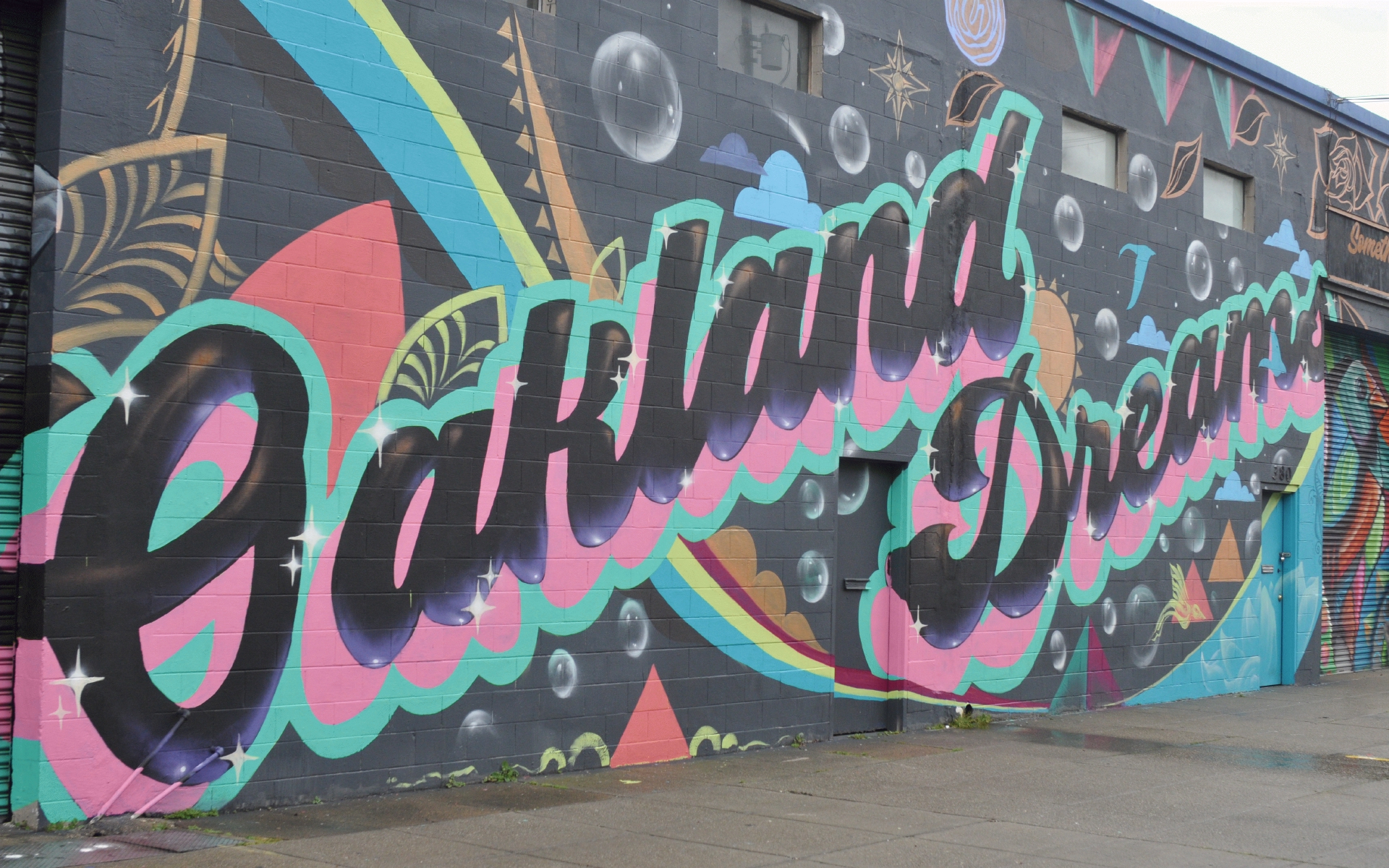 ./Oakland_Dreams_Mural_2018_by_Trust_Your_Struggle_Collective_20190226_113143_C19_1476.jpg