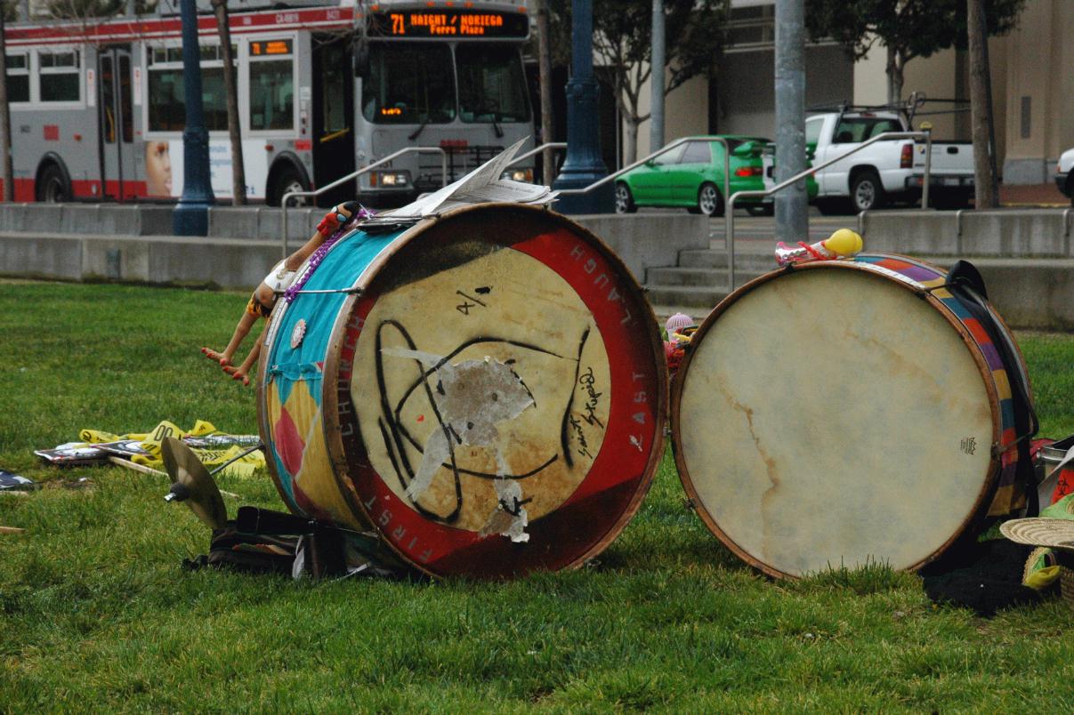 ./Drums_Musical_20080401_092404_St_Stupids_Day_Parade_San_Francisco_1768T.jpg