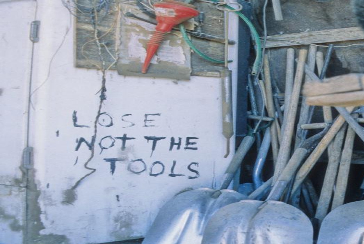 ./Tool_Sign_19950000_01B.jpg