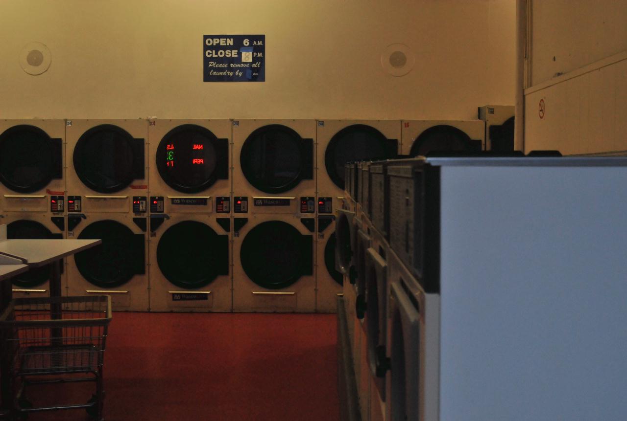 ./Laundromat_20090710_203502_Upper_Grant_San_Francisco_BCX_6794.jpg