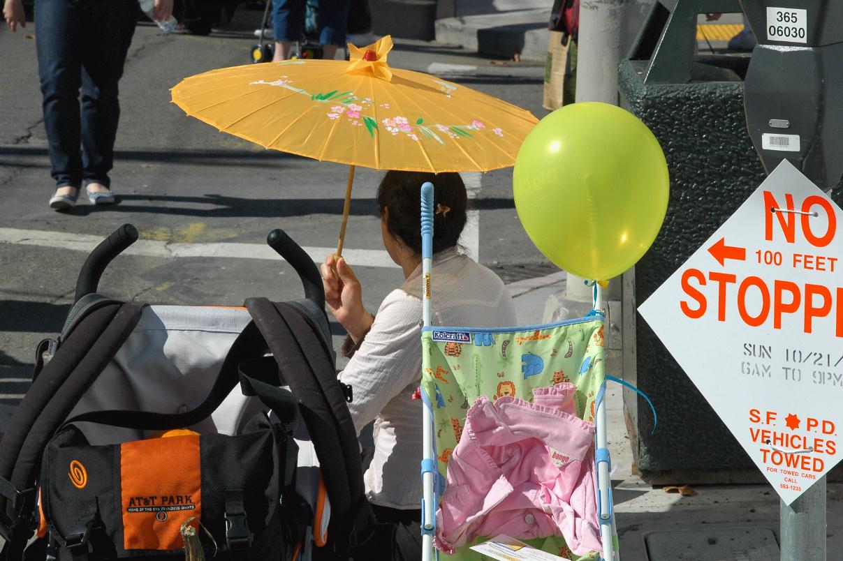 ./Parasol_20071021_115320_Bernal_Fiesta_7121B.jpg