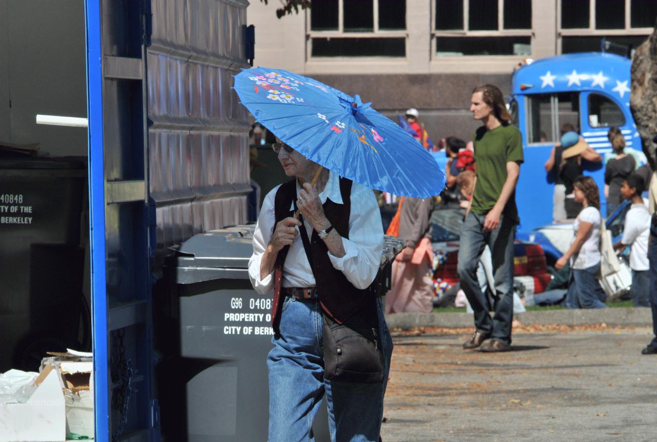 ./Parasol_20080928_124714_How_Berkeley_6474BCX.jpg