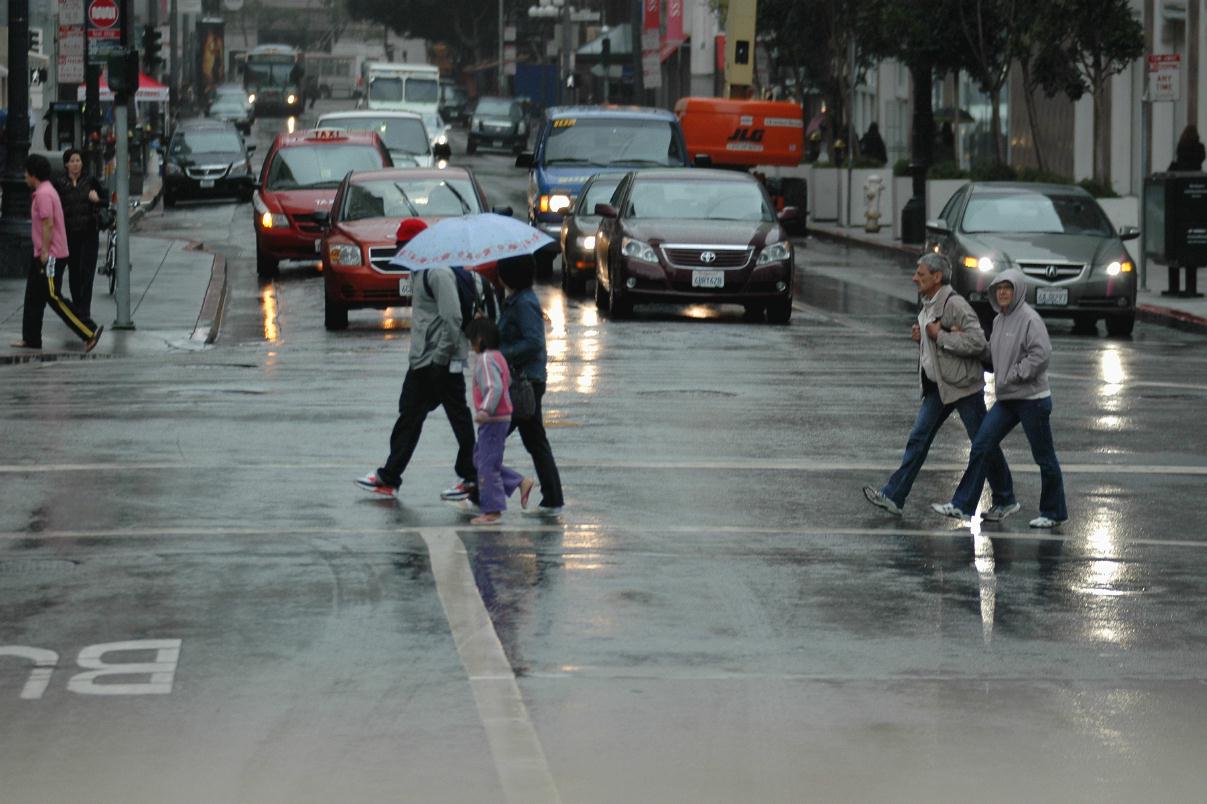 ./Umbrella_20080524_092302_Union_Square_San_Francisco_DSC_2965B.jpg