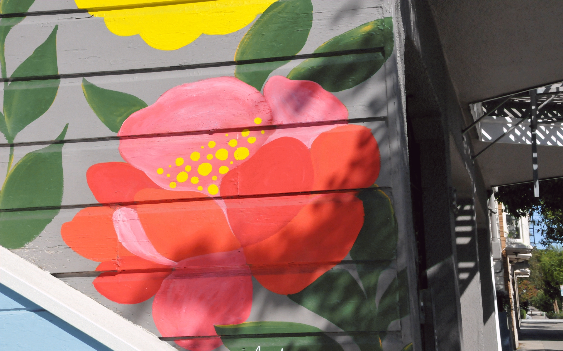 ./Flowers_Mural_Brodrick_Street_San_Francisco_by_Amilli_Onair_20230913_105323_C23_2739.jpg