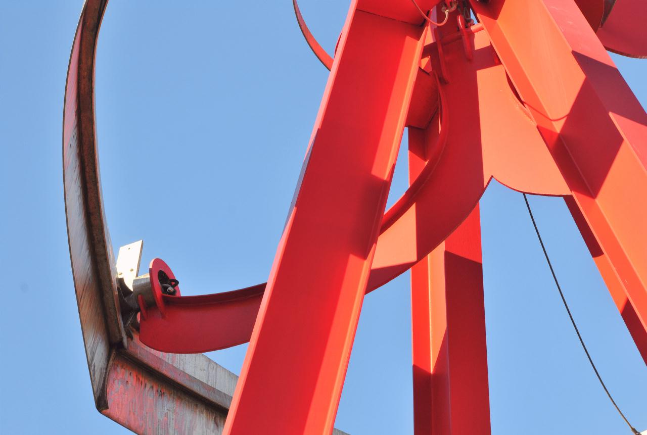 ./Sea_Change_by_Mark_di_Suvero_20110201_162503_B11_3252.jpg