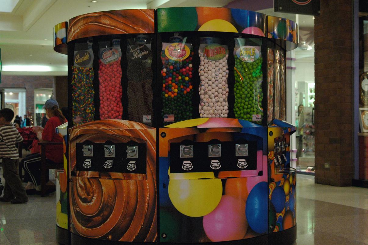 ./Candy_Machine_20071117_152008_GlendaleMall_7592B.jpg