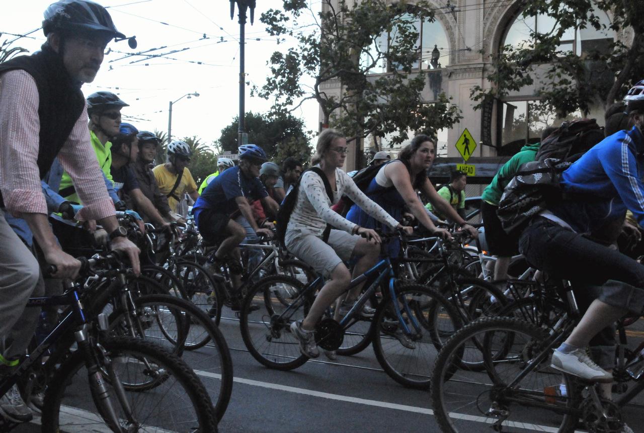 ./CriticalMassSF20080829_2634BCX.jpg