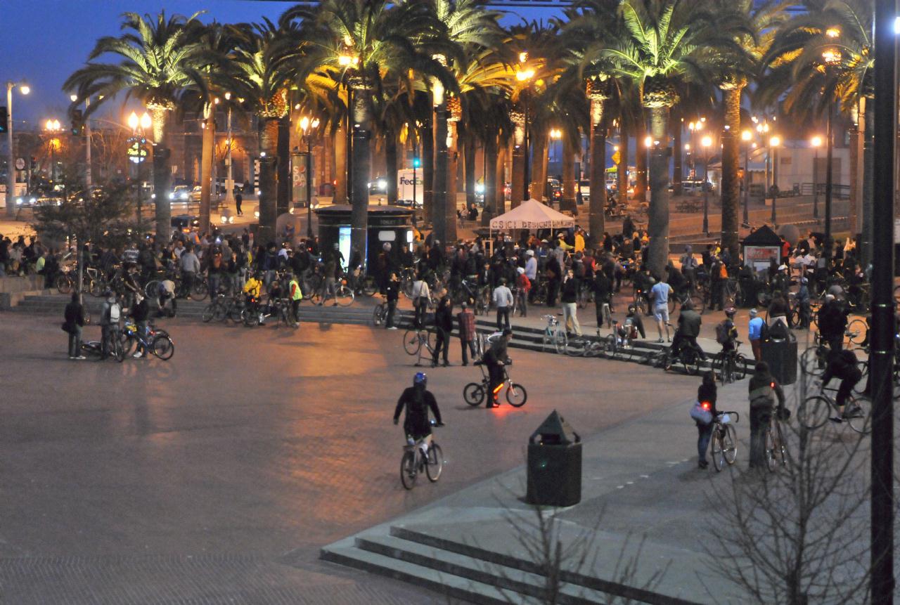 ./CriticalMassJustinHermanSF20090130_00_8698BCX.jpg