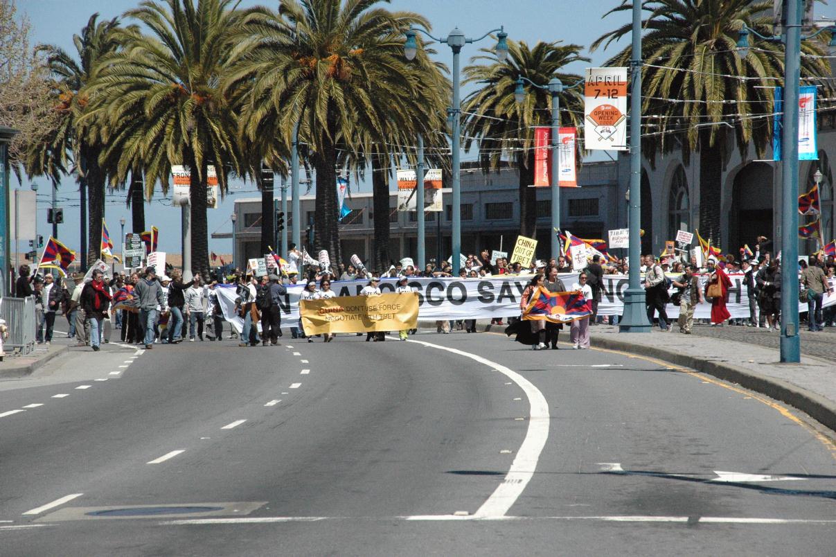 ./OlympicProtestSF2008_01_1818T.jpg