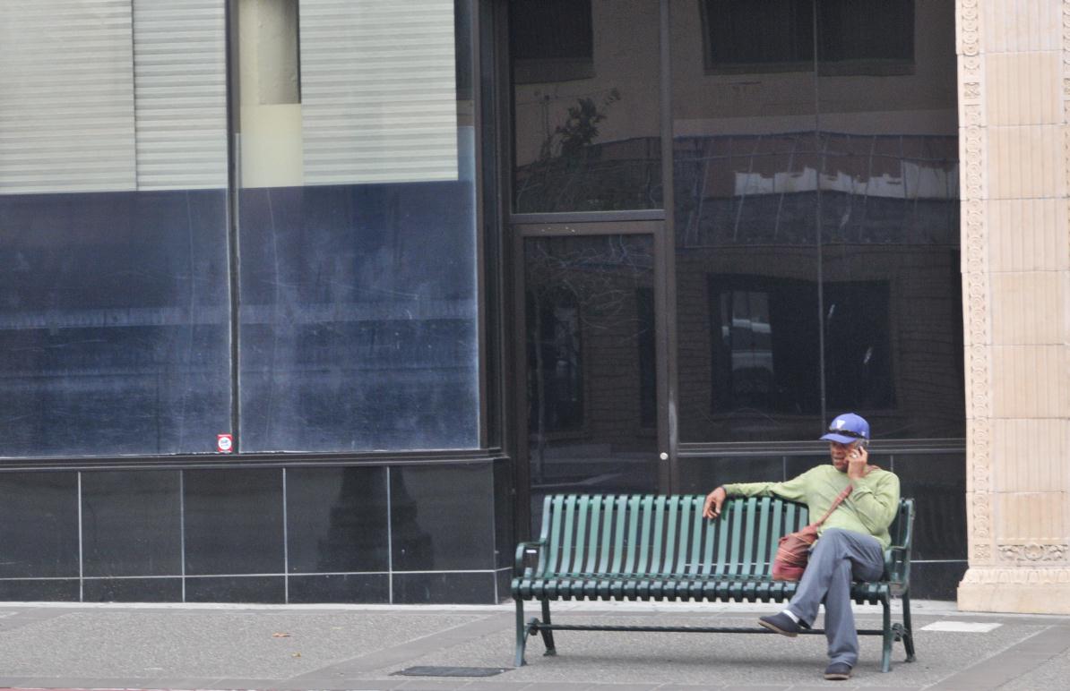 ./Bench_20110731_102936_Deco_Tour_Broadway_Oakland_B11_7390.jpg