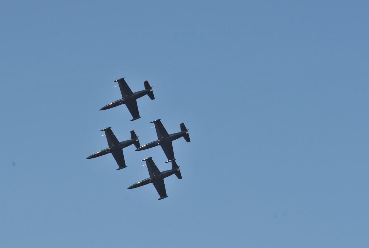 ./FleetWeek20091010_144146_9806BCX.jpg