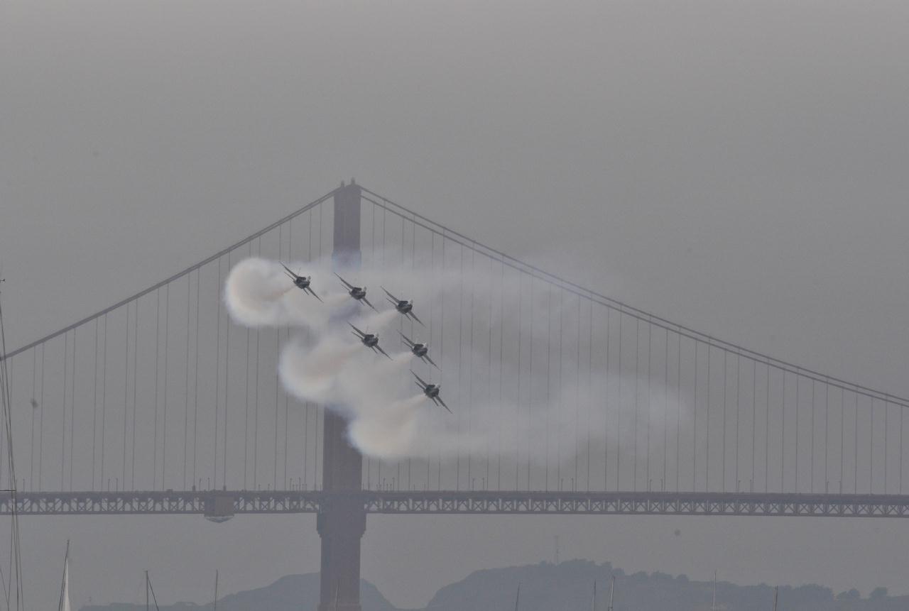 ./FleetWeek20091010_151840_9932BCX.jpg