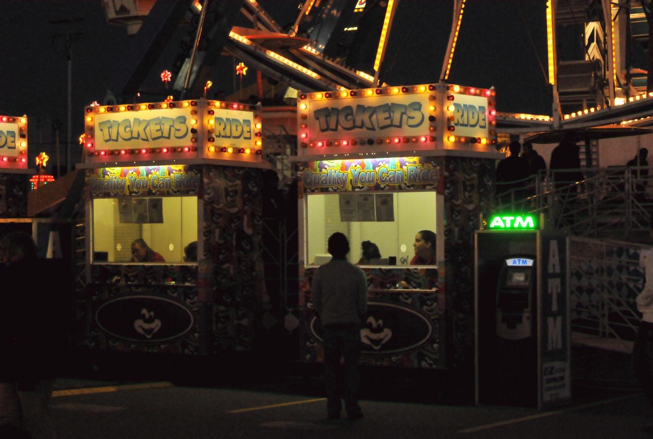 ./Giants_County_Fair_20100611_205650_6114BCX.jpg