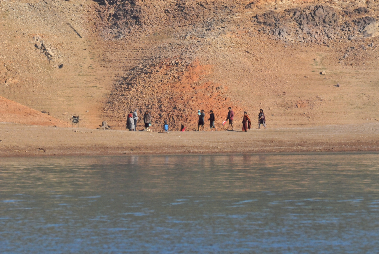 ./Shasta_Lake_20130920_085659_T13_1239.jpg