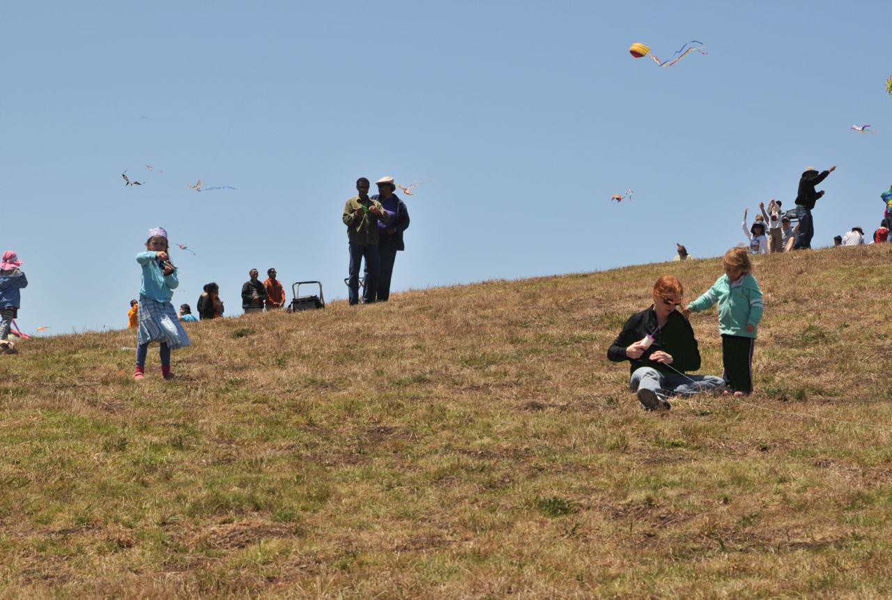 ./BerkeleyKite20090725_02_131854_7466BCX.jpg