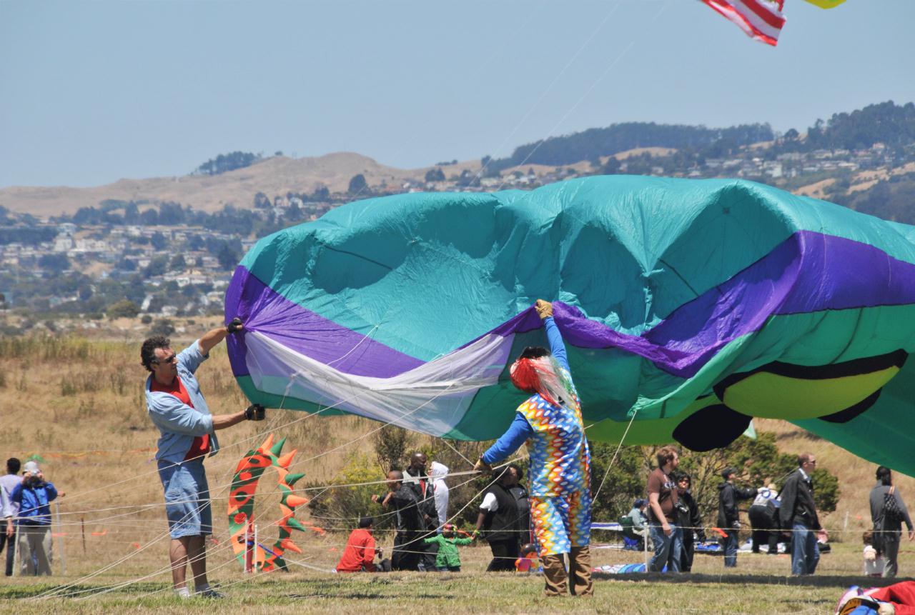 ./BerkeleyKite20090725_11_133954_6731TNT.jpg