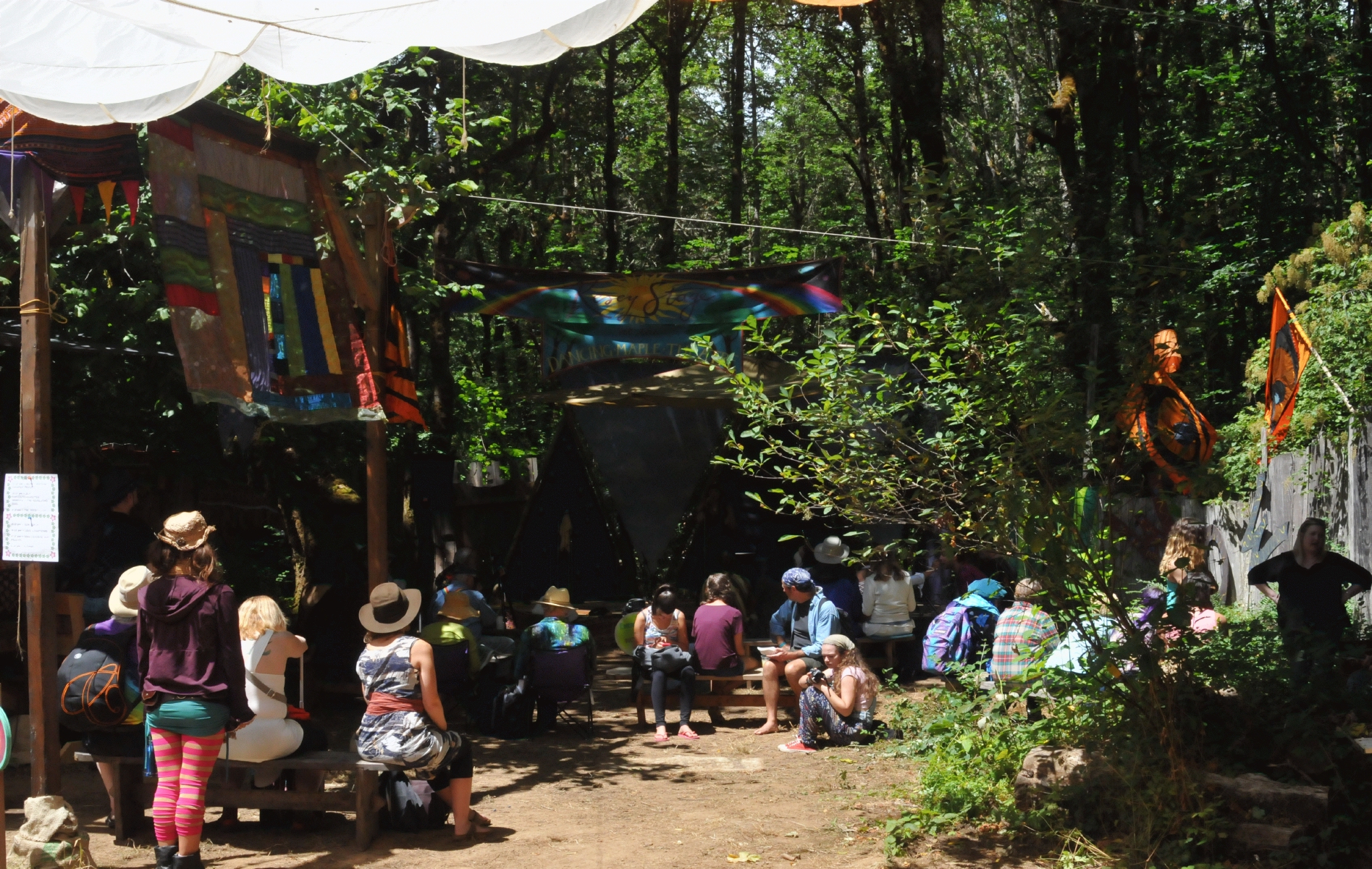 ./Oregon_Country_Fair_20160709_125332_C16_8133.jpg