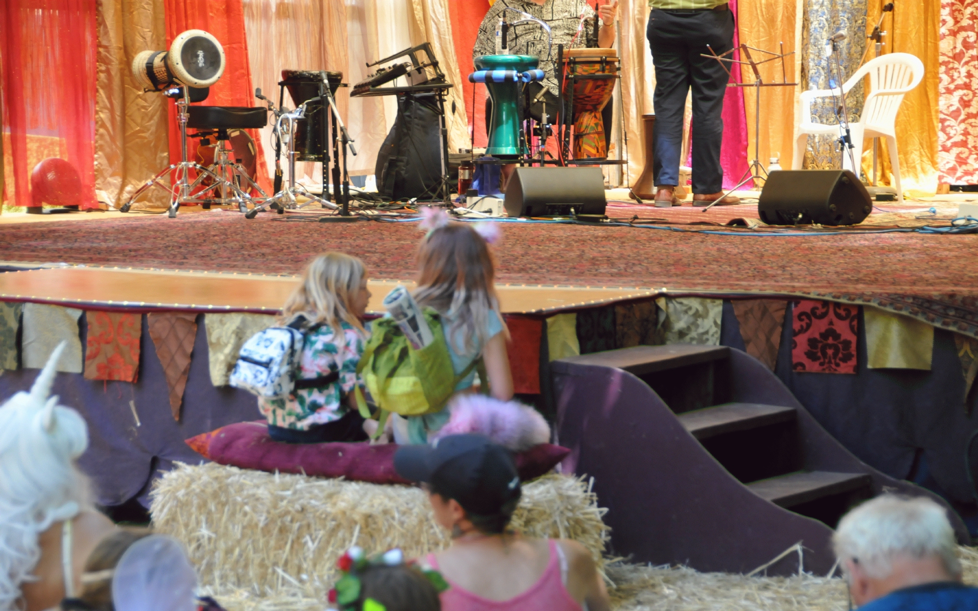 ./Caravan_Stage_Oregon_Country_Fair_20230708_125210_C23_0825.jpg