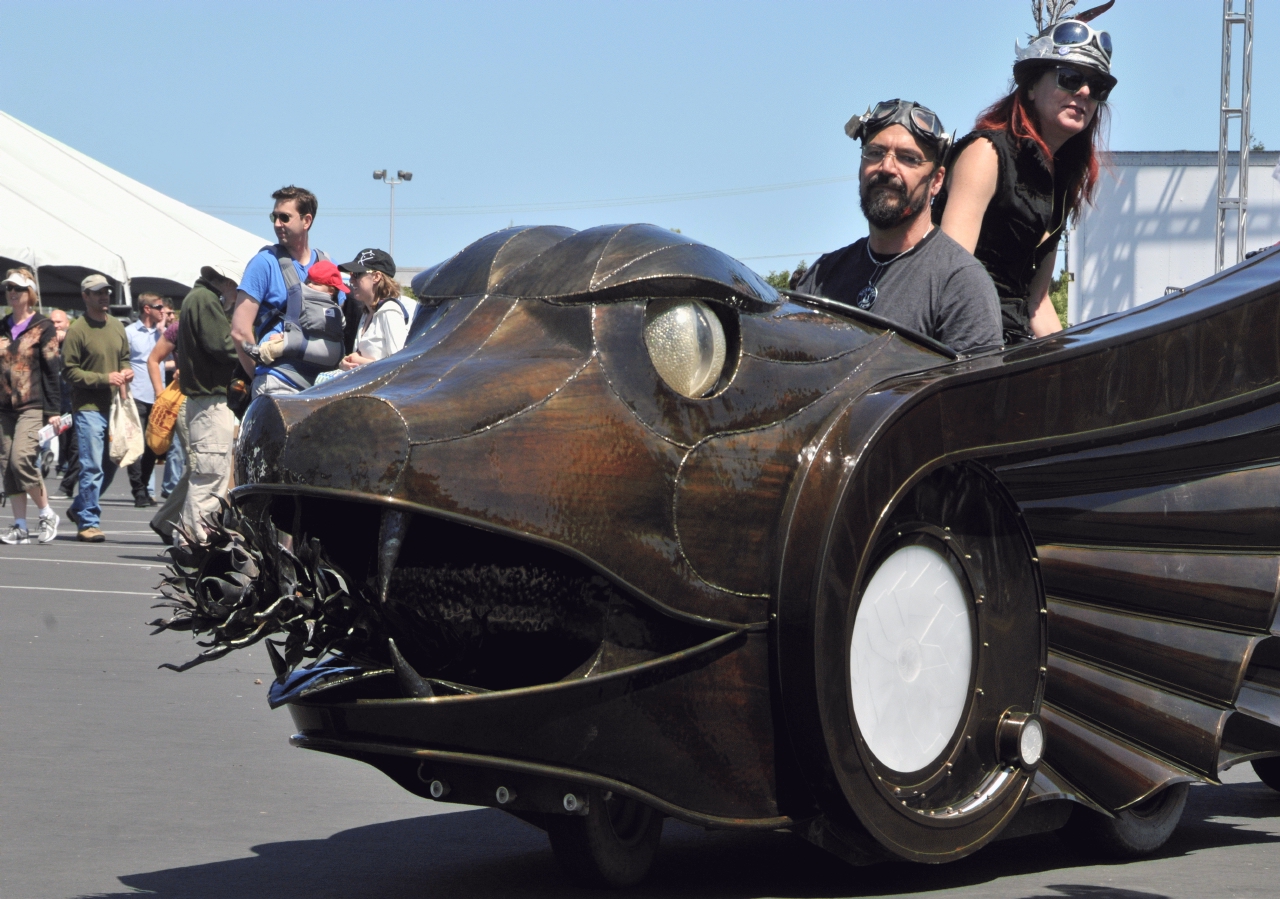 ./Maker_Faire_San_Mateo_Fairgrounds_20130518_113010_B13_3186.jpg