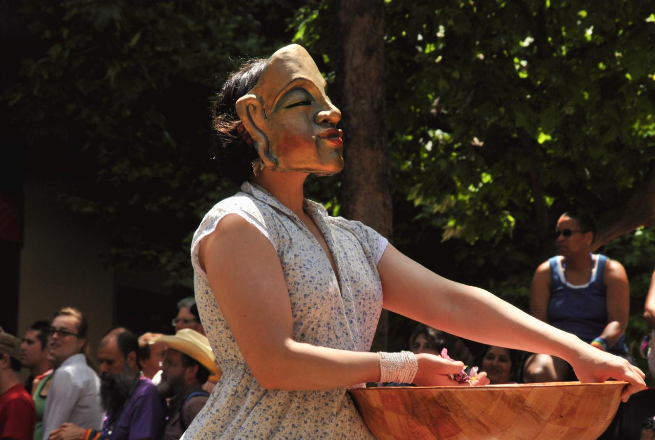 ./LGBTParadeSF20090628_076_115946_6686TNT.jpg