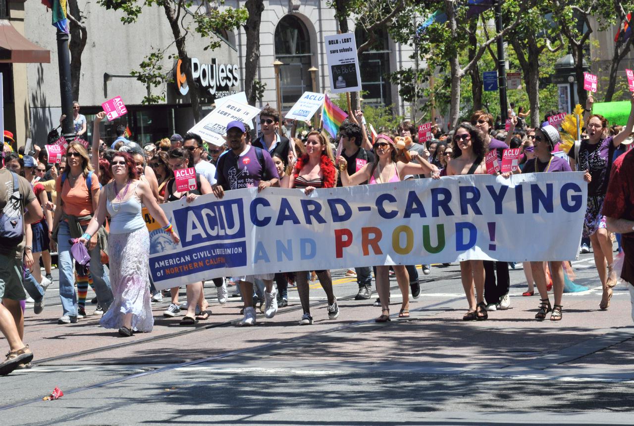 ./Pride_Banner_20110626_120105_B11_5884.jpg