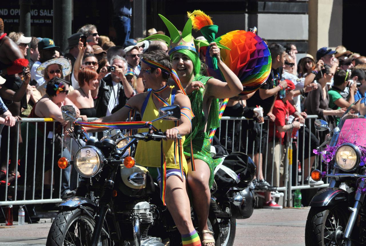 ./Pride_Parade_20110626_104209_B11_5569.jpg