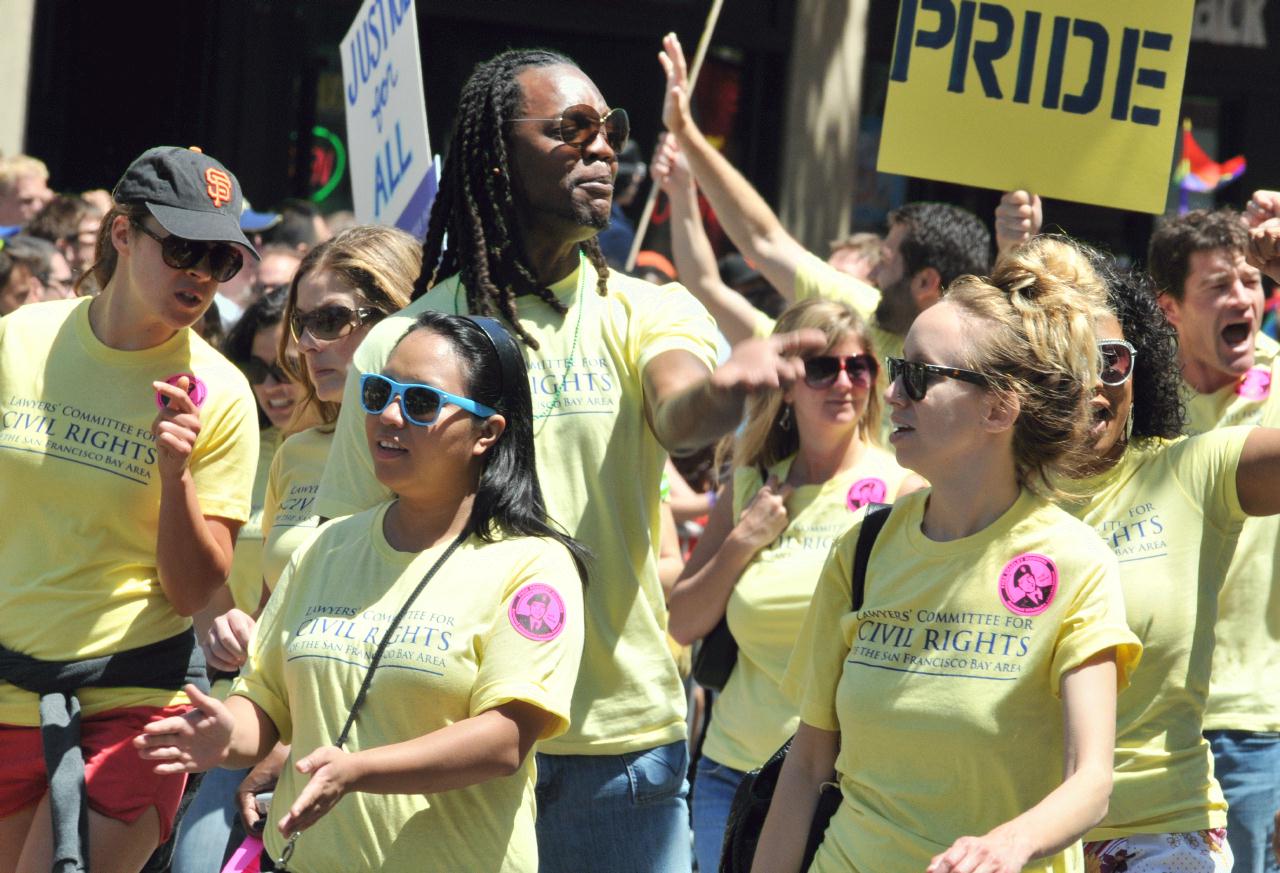 ./Pride_Parade_20110626_120200_B11_5895.jpg