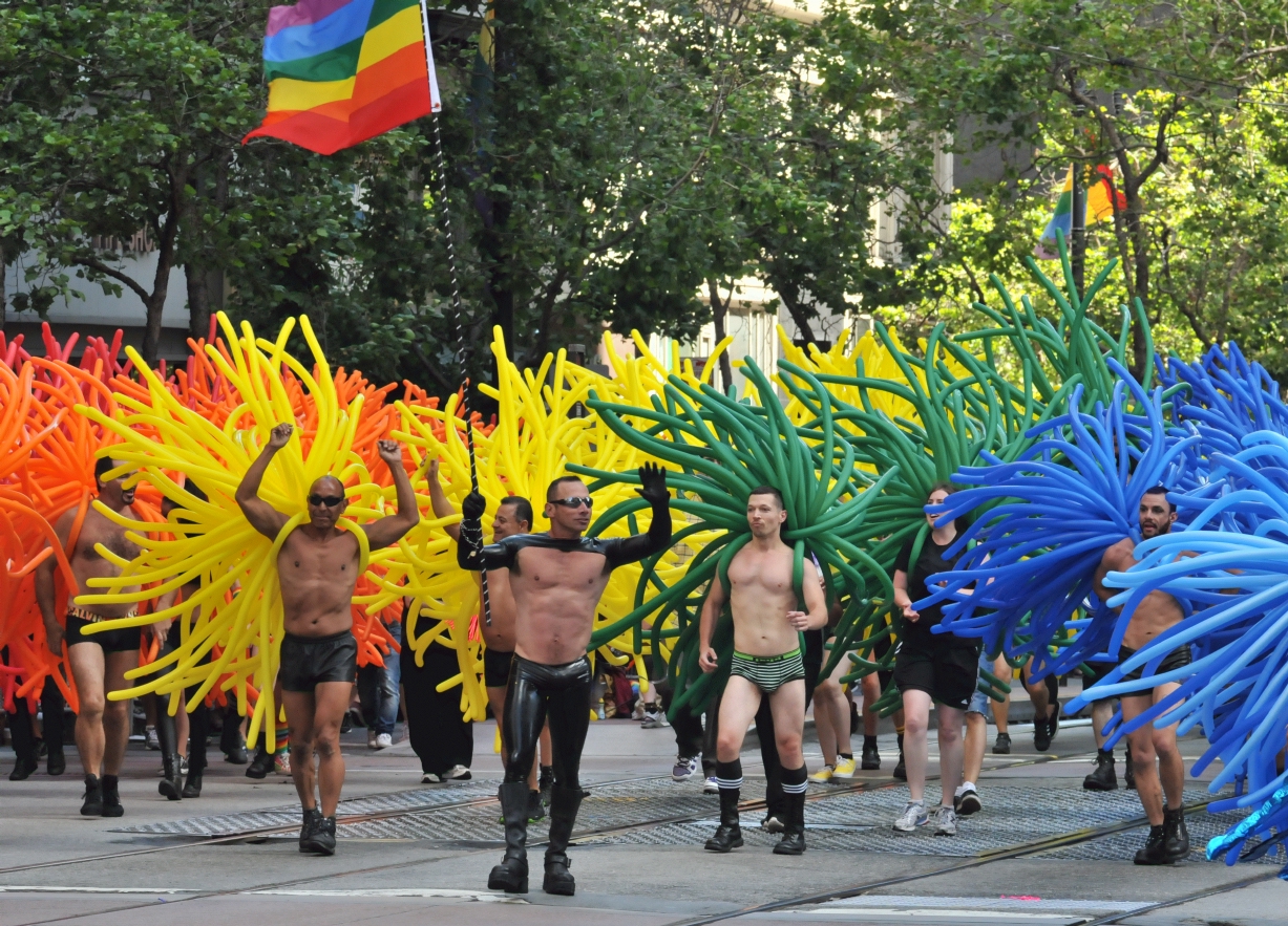 ./Pride_Parade_San_Francisco_20120624_105707_B12_5992.jpg