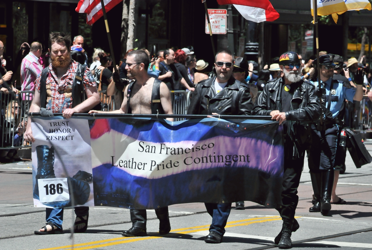 ./Pride_Parade_San_Francisco_20120624_142658_B12_7042.jpg