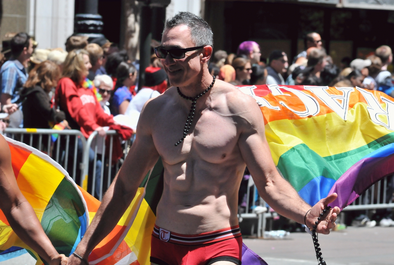 ./Pride_Parade_San_Francisco_20120624_121035_B12_6317.jpg