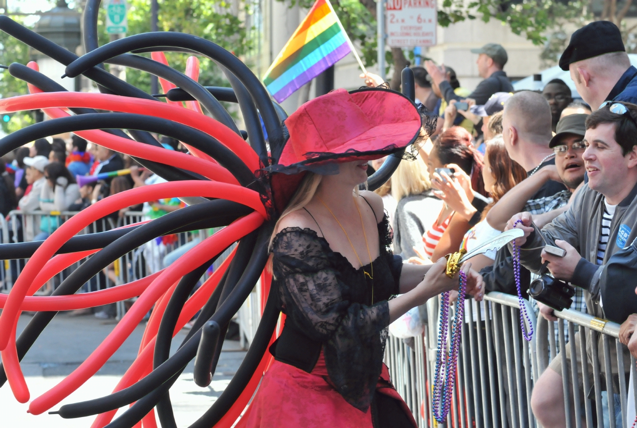 ./Pride_Parade_San_Francisco_20120624_120952_B12_6311.jpg