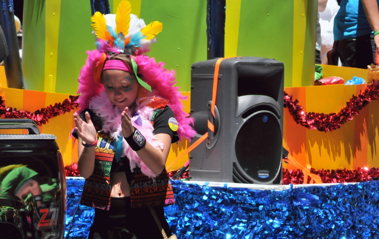 ./Pride_Parade_San_Francisco_20120624_132929_B12_6708.jpg