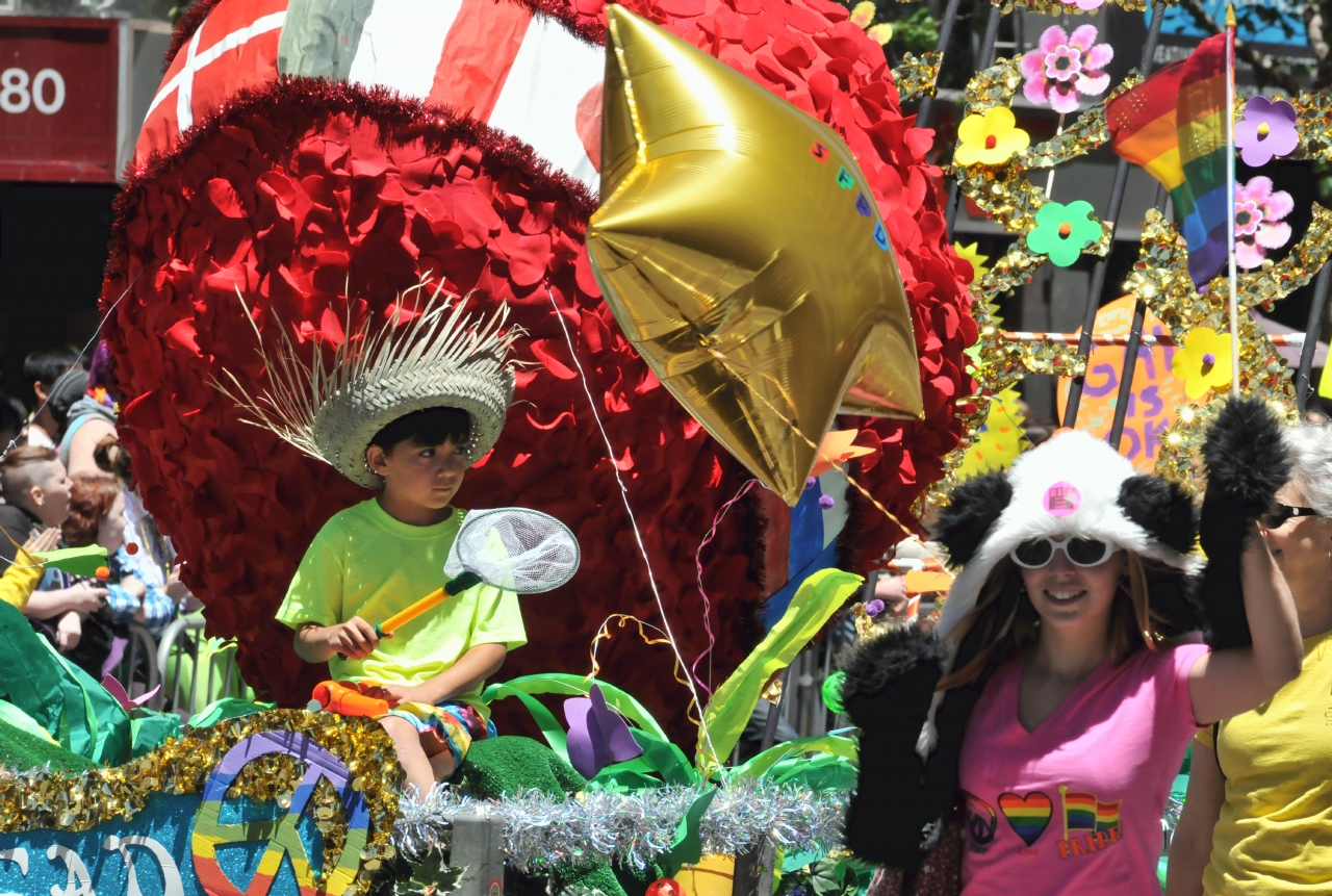 ./Pride_Parade_San_Francisco_20120624_131416_B12_6613.jpg