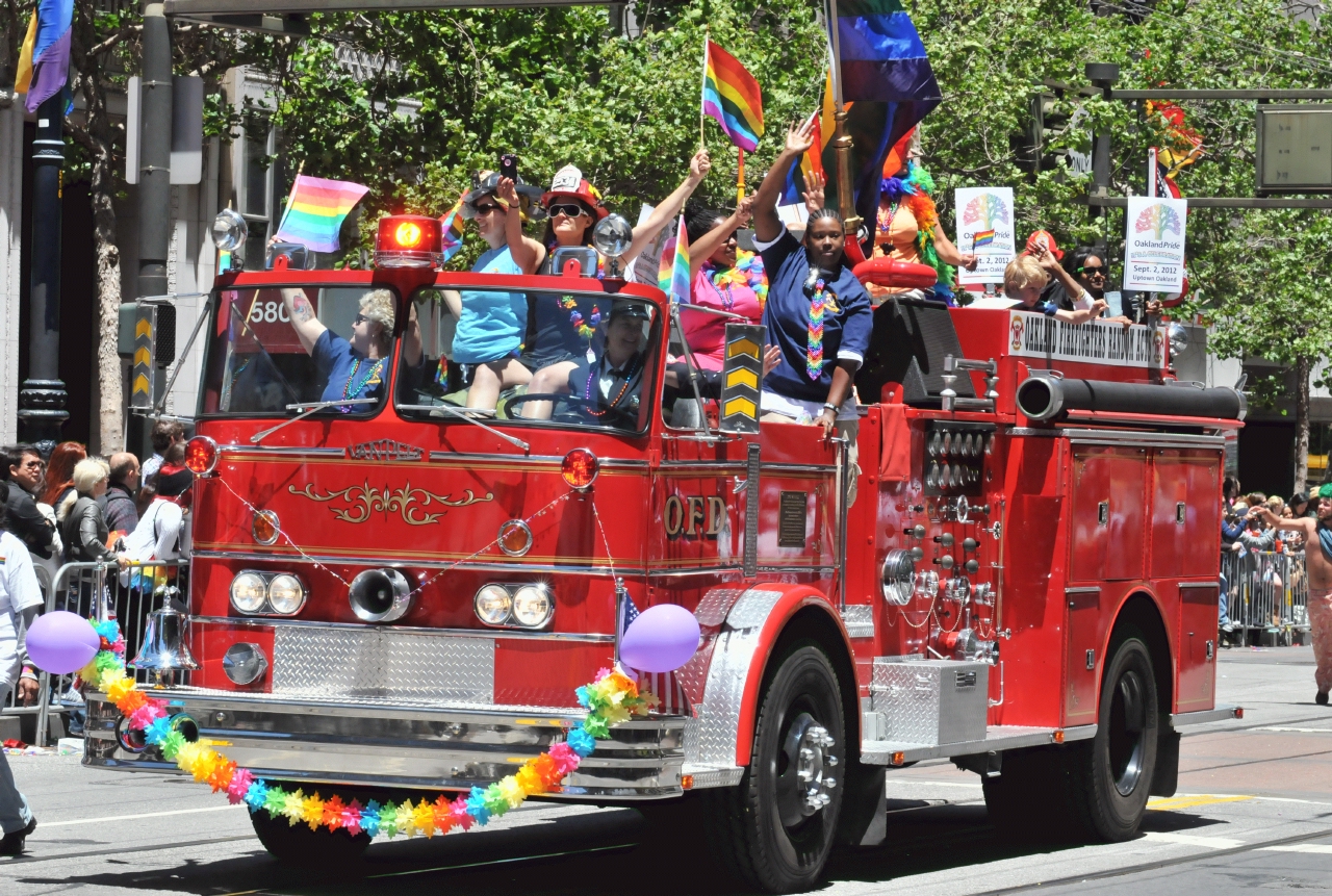 ./Pride_Parade_San_Francisco_20120624_132241_B12_6655.jpg