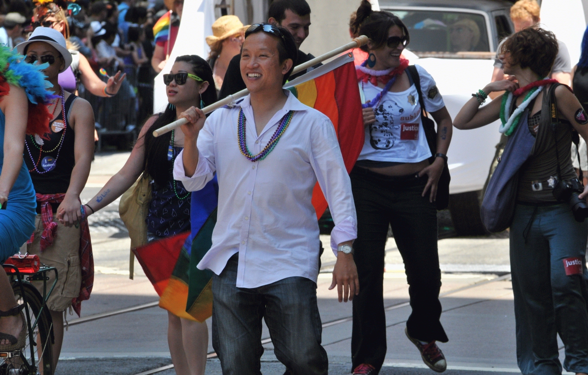 ./San_Francisco_LGBT_Pride_Parade_20130630_122346_B13_6488.jpg