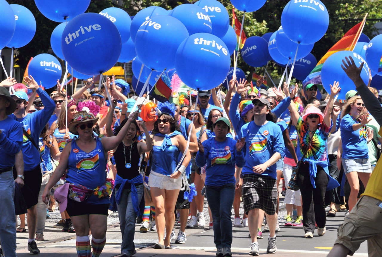 ./San_Francisco_LGBT_Pride_Parade_20130630_122910_B13_6552.jpg