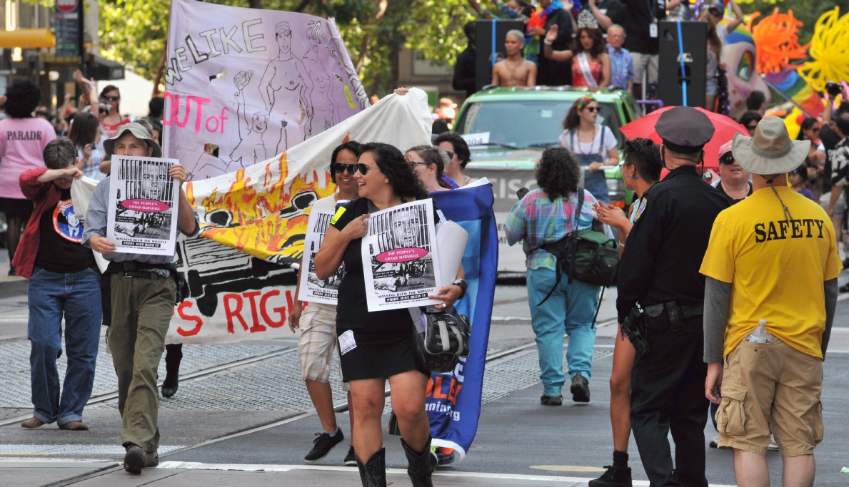 ./San_Francisco_LGBT_Pride_Parade_20130630_105634_B13_5737.jpg