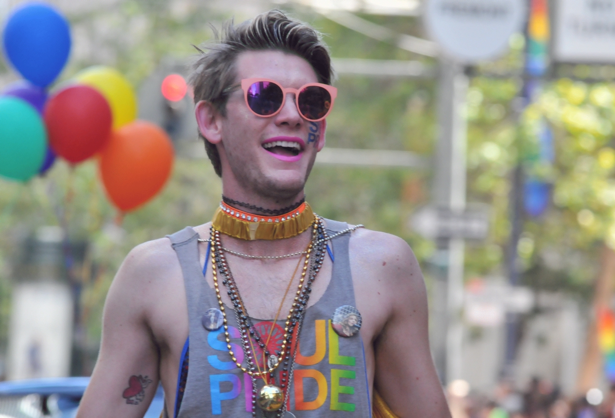 ./San_Francisco_Pride_Parade_20140629_104122_B14_0844.jpg