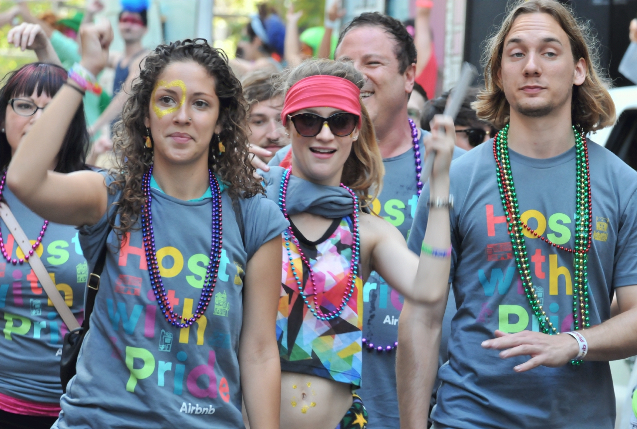 ./San_Francisco_Pride_Parade_20140629_110529_B14_0944.jpg